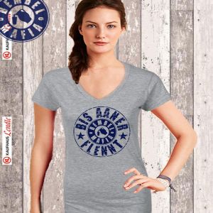 bm--flenner-girly-v-neck_Bildgröße ändern